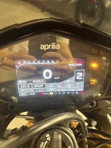TUONO 1100  V4 RR