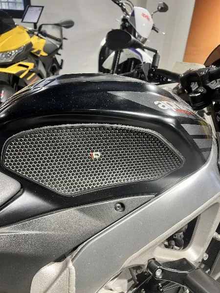 TUONO 1100  V4 RR