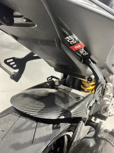 TUONO 1100  V4 RR