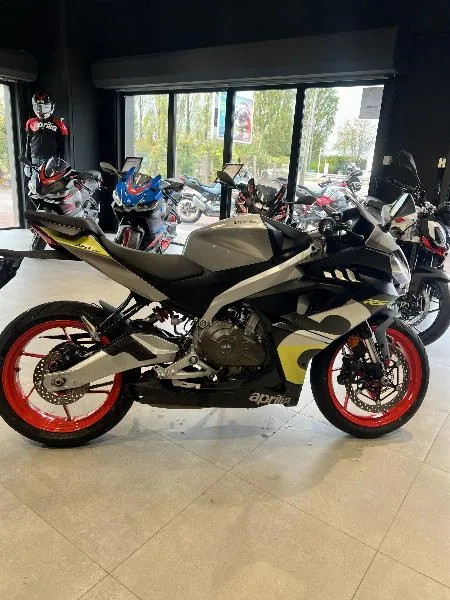 RS 457