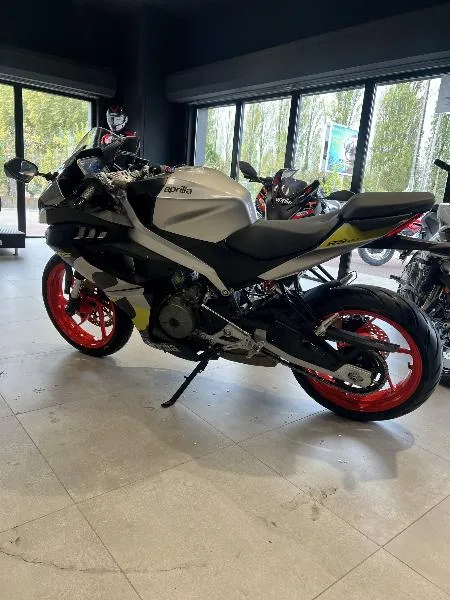 RS 457