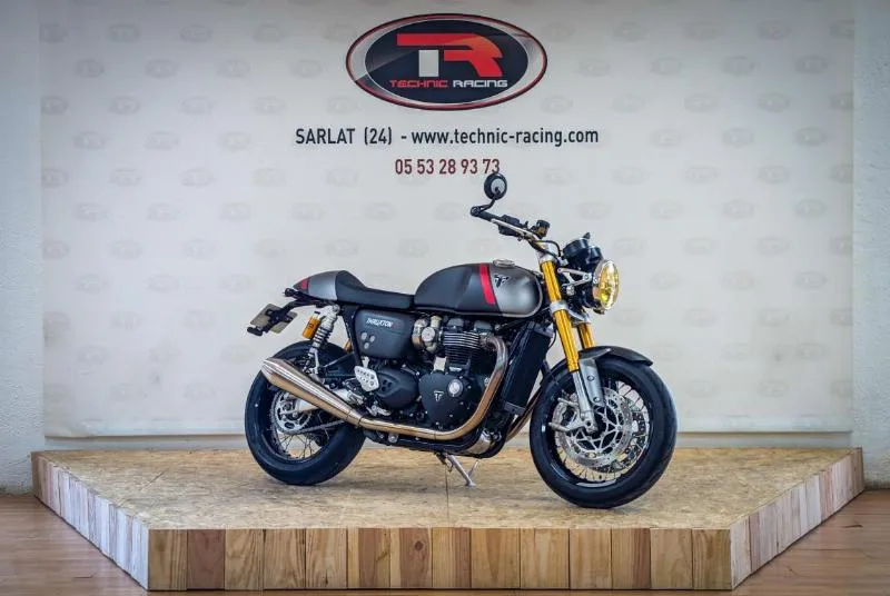 THRUXTON 1200 RS 2021