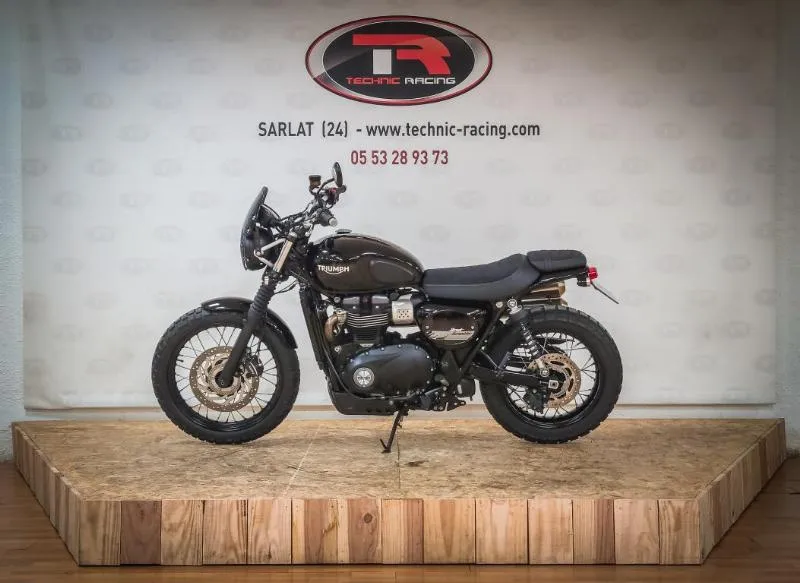 SCRAMBLER 900