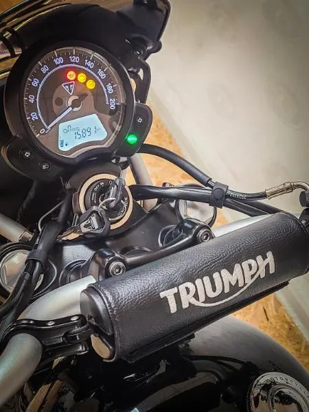 SCRAMBLER 900