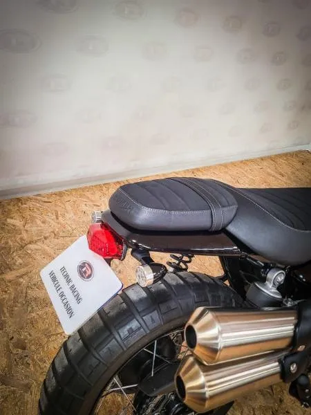 SCRAMBLER 900