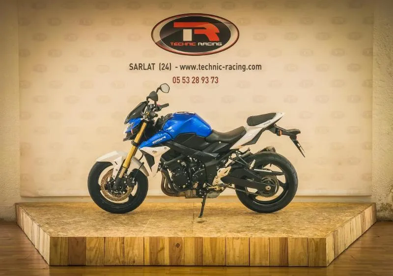 GSR 750