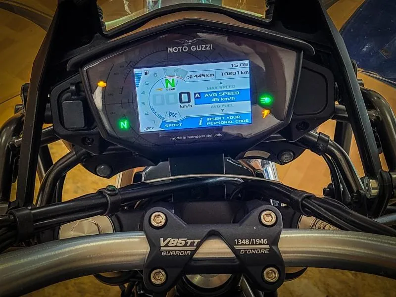 V85 TT 850