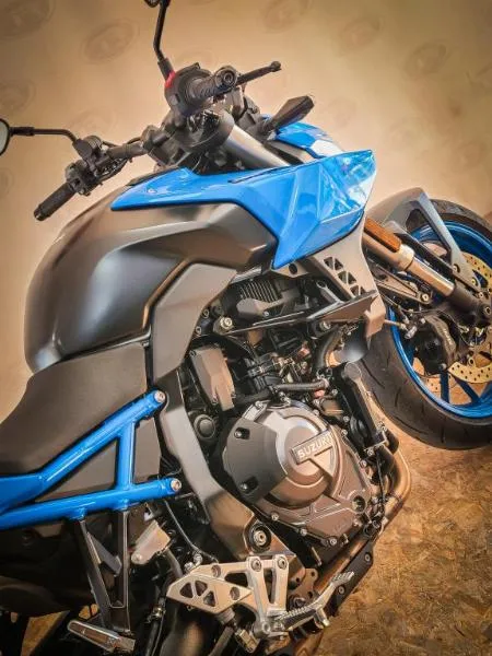 GSX8S A2