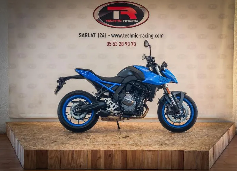 GSX8S A2