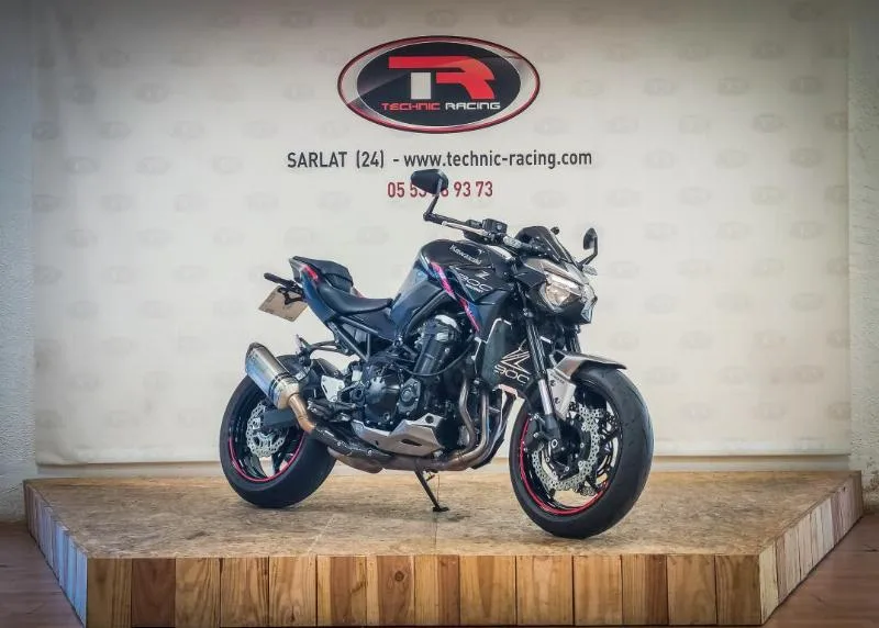 Z 900