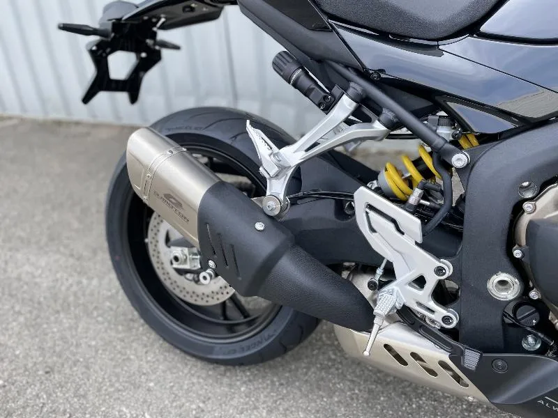 SRK 800 RR