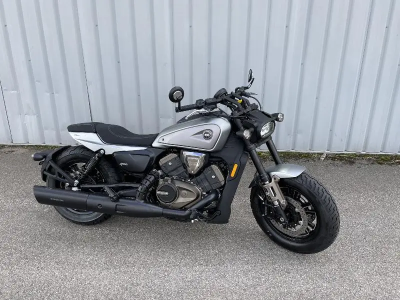 SRV 600