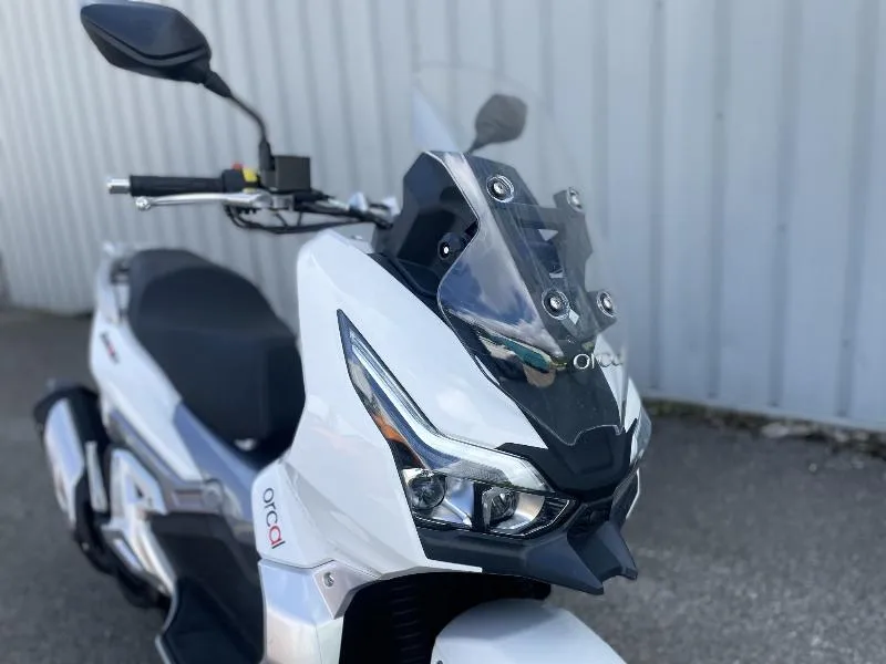 ARIOS  125