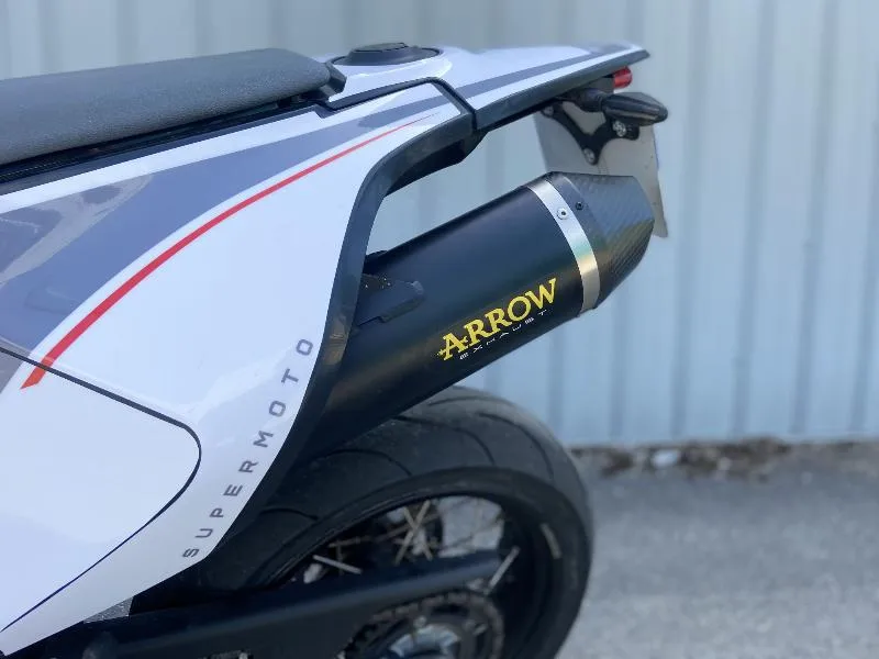 701 SUPERMOTO