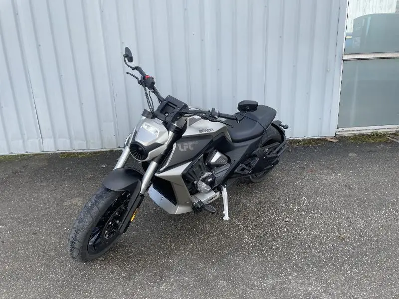 LFC 700