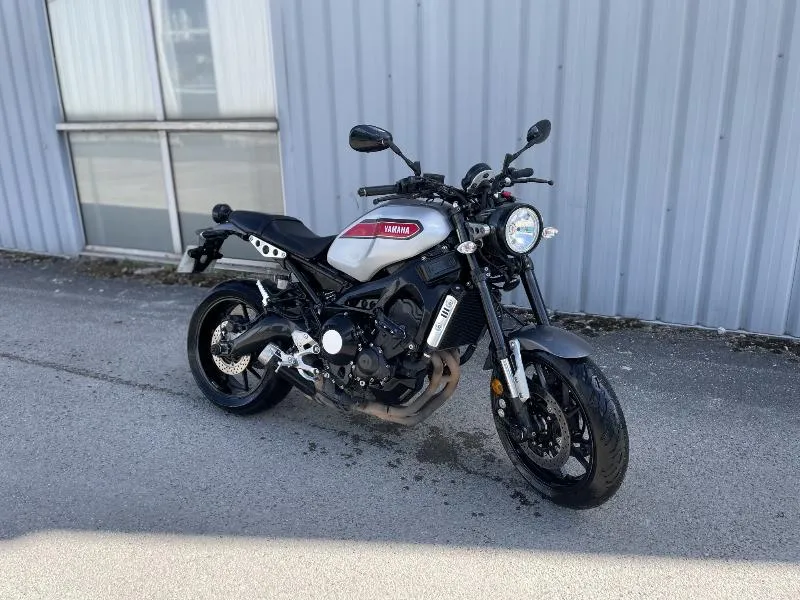 XSR 900