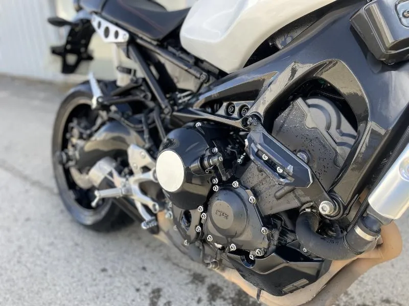 XSR 900