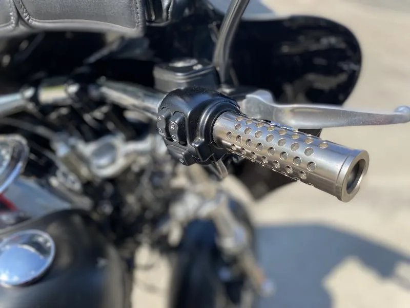 DYNA FAT BOB 1584