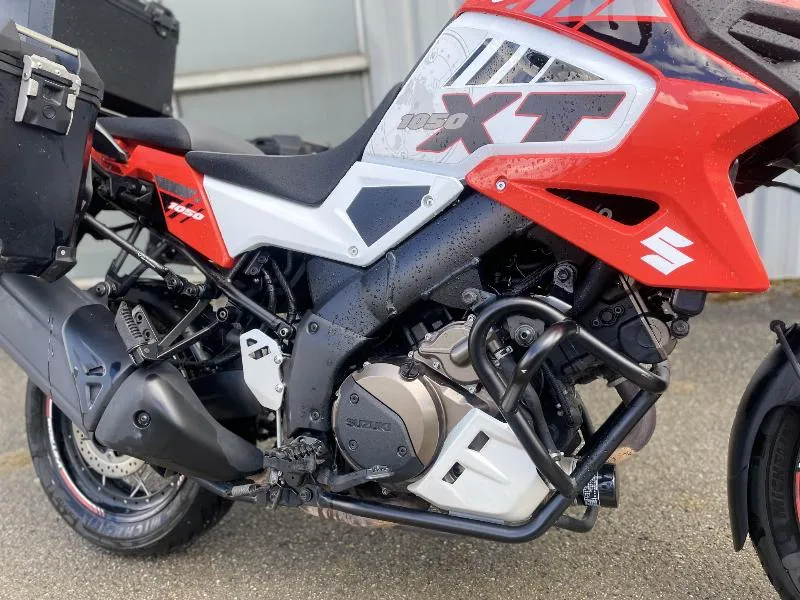 DL VSTROM 1050