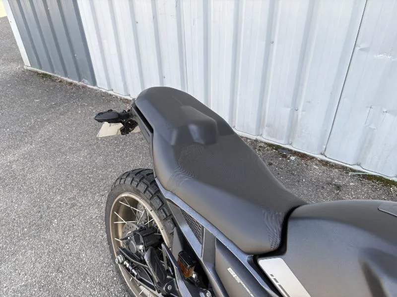 125 SCRAMBLER X