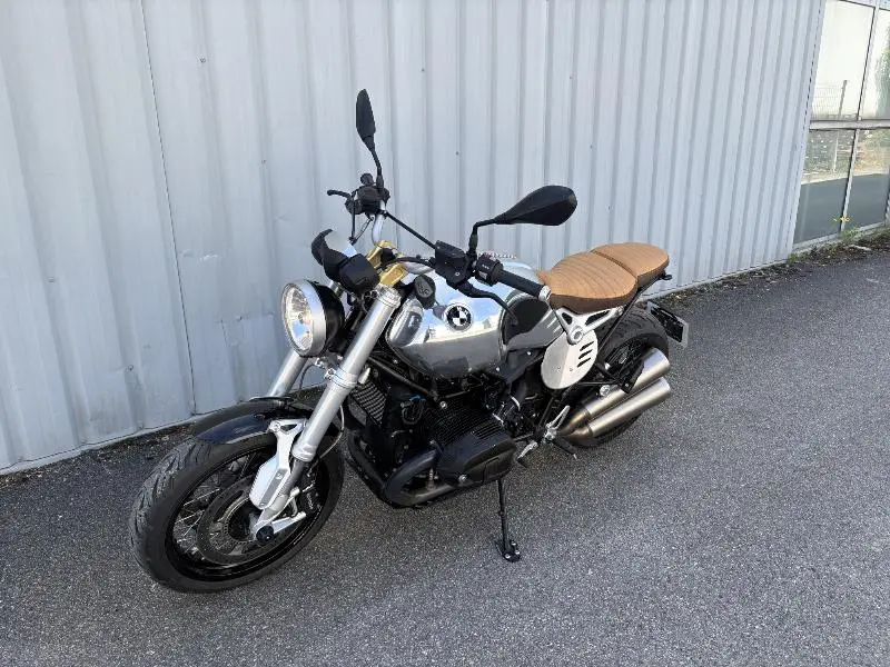 R 12 NineT