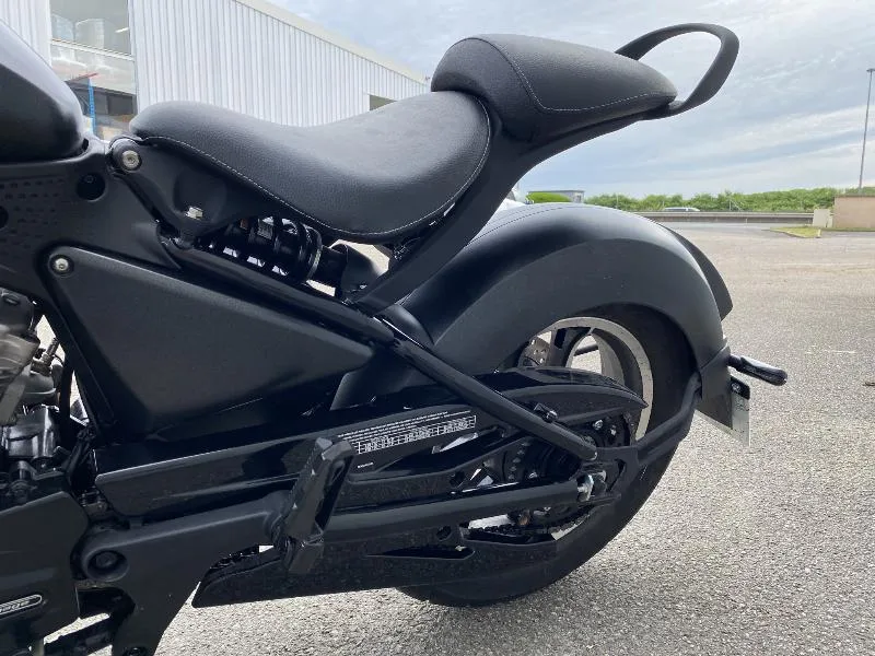 GV 125