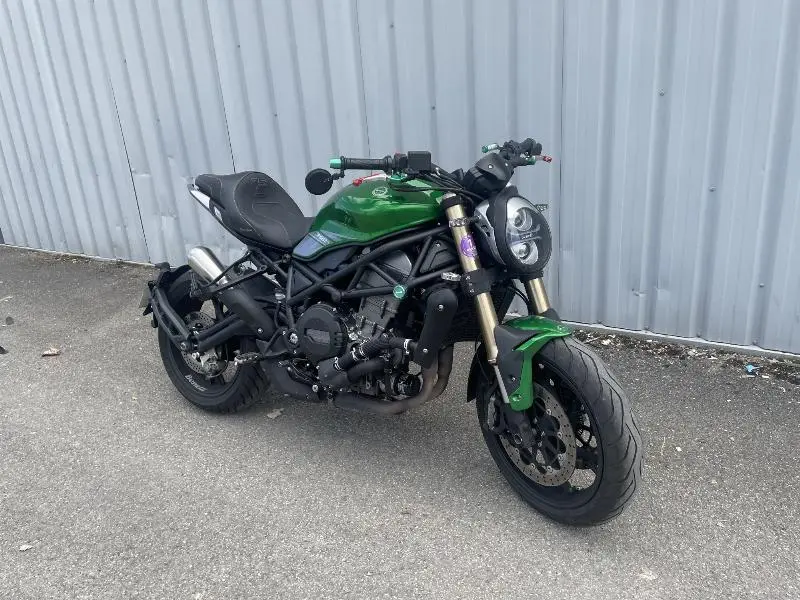 752s