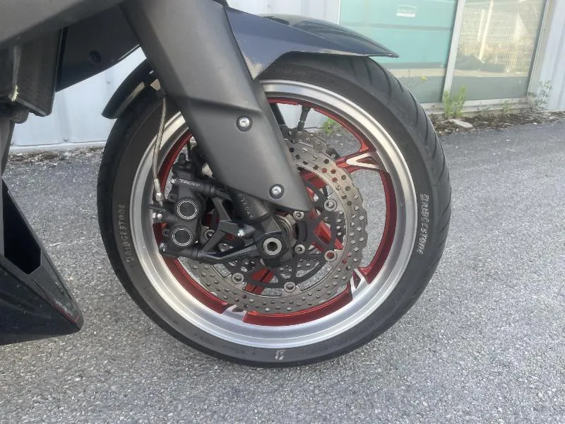 Z 1000