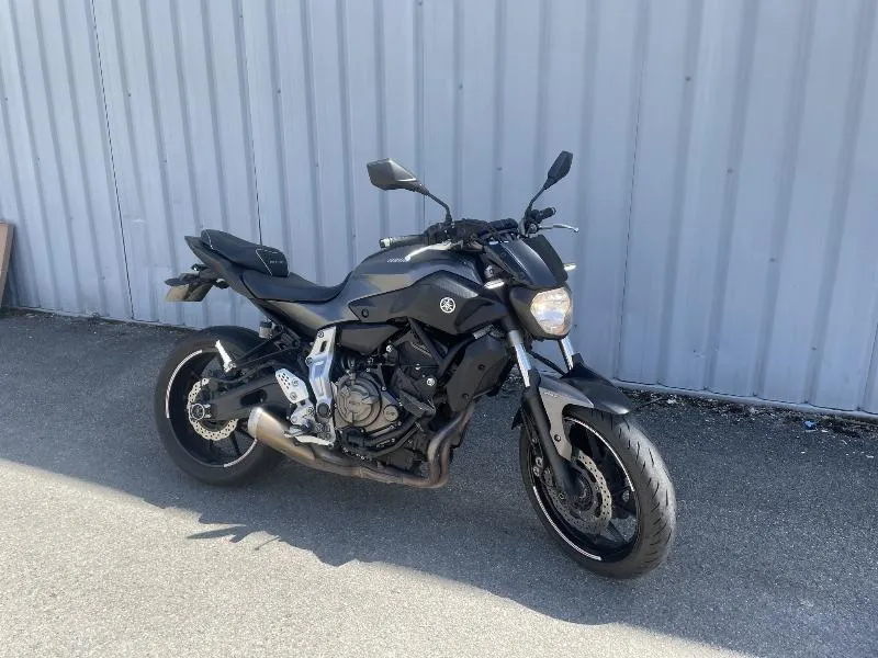 MT07