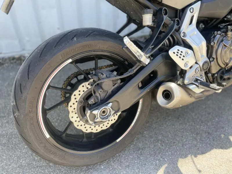 MT07