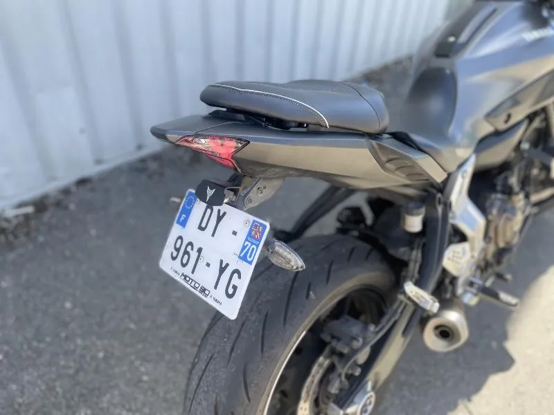 MT07