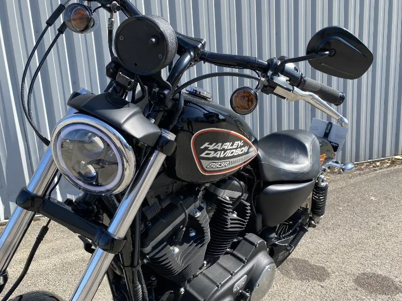 SPORTSTER 883