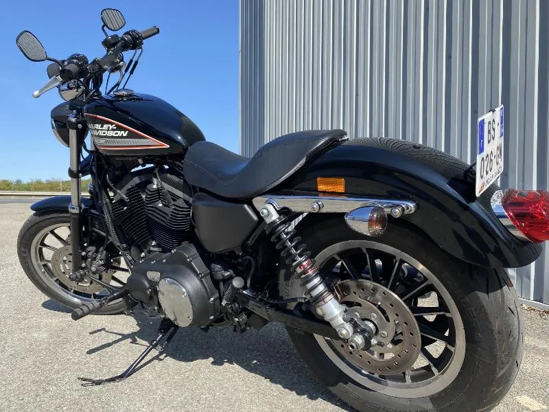 SPORTSTER 883