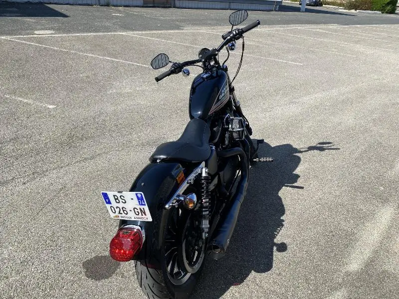 SPORTSTER 883