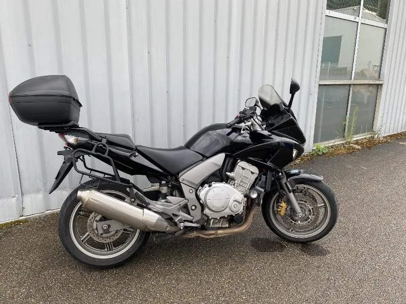 CBF 1000