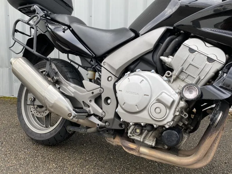 CBF 1000