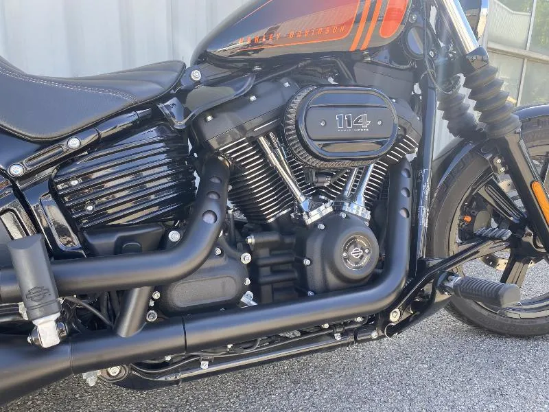 SOFTAIL STREET BOB 1745