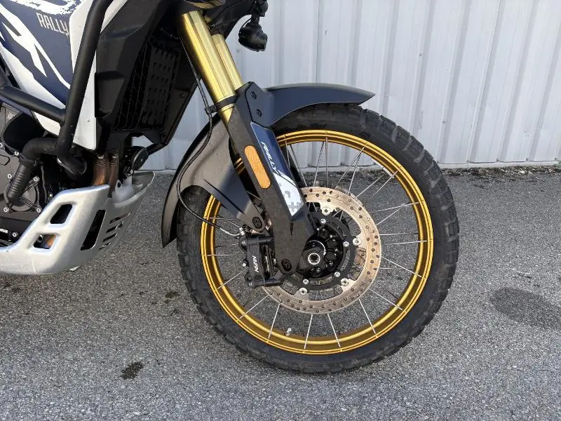 DS 800 X RALLY