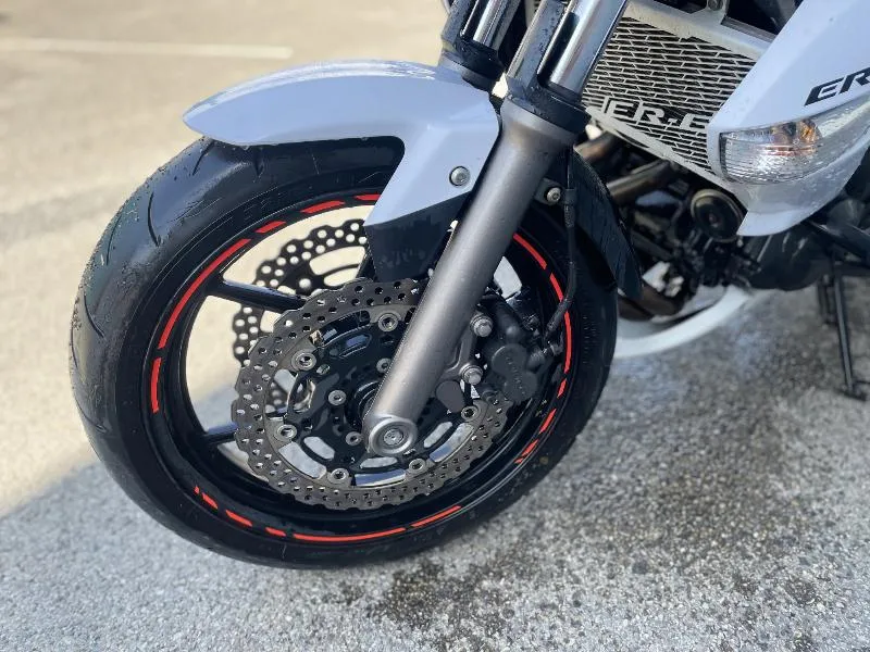 ER6