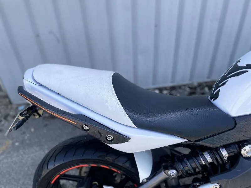 ER6