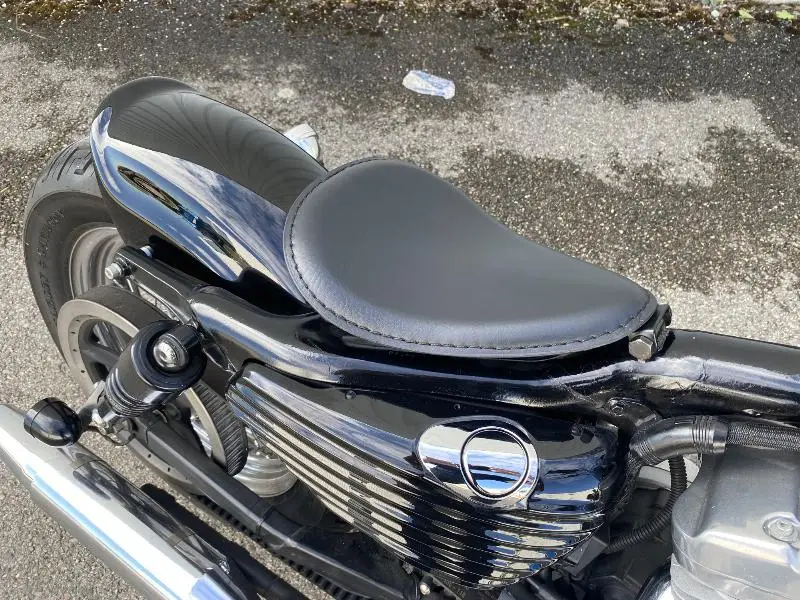 SPORTSTER 883