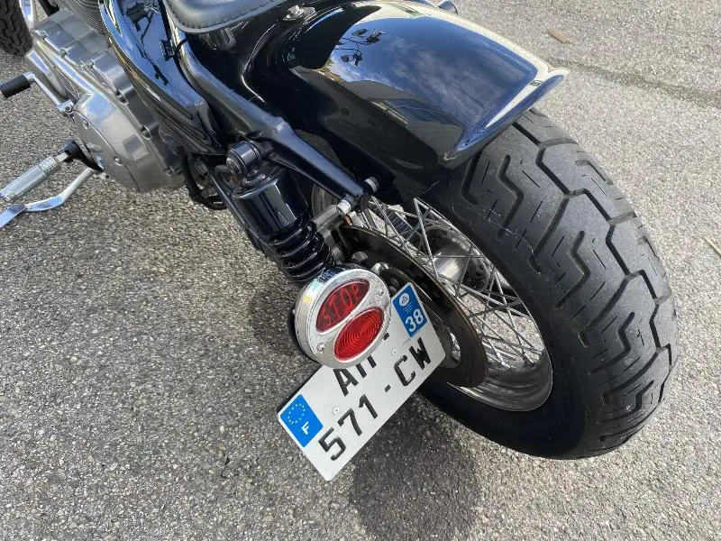 SPORTSTER 883