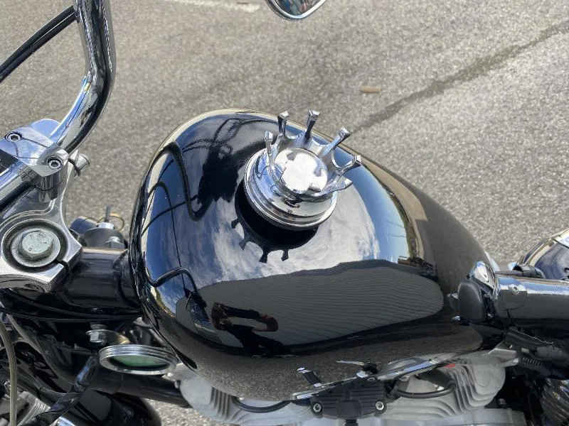 SPORTSTER 883