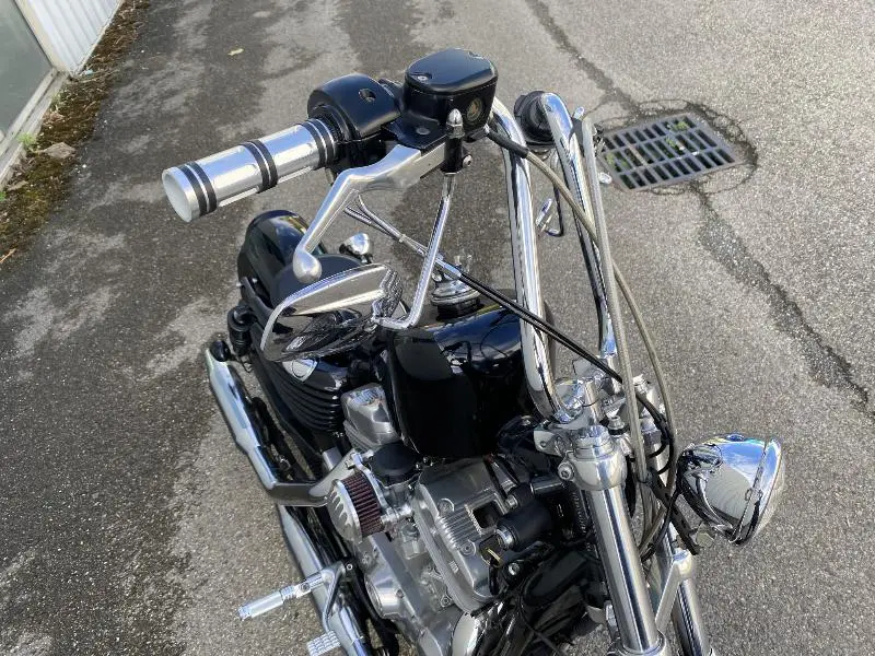 SPORTSTER 883