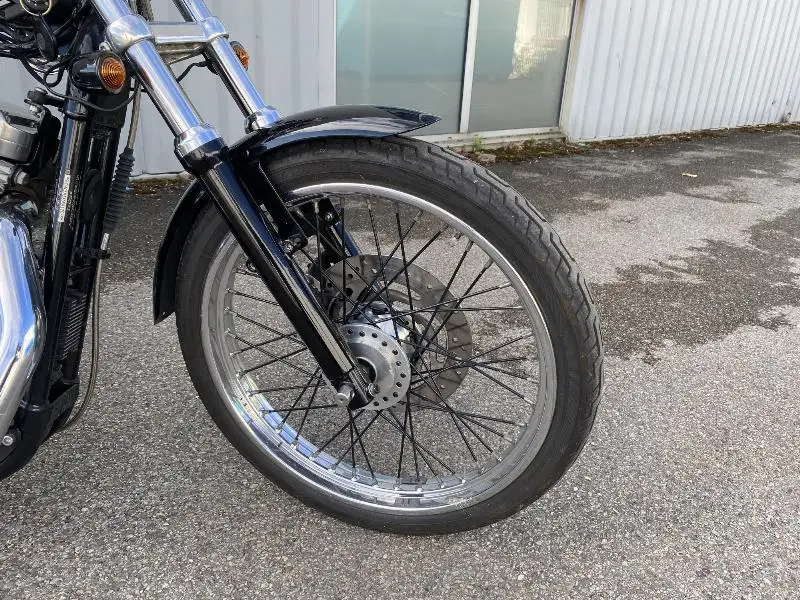 SPORTSTER 883