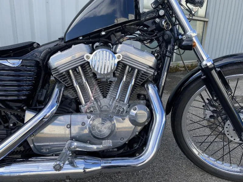 SPORTSTER 883