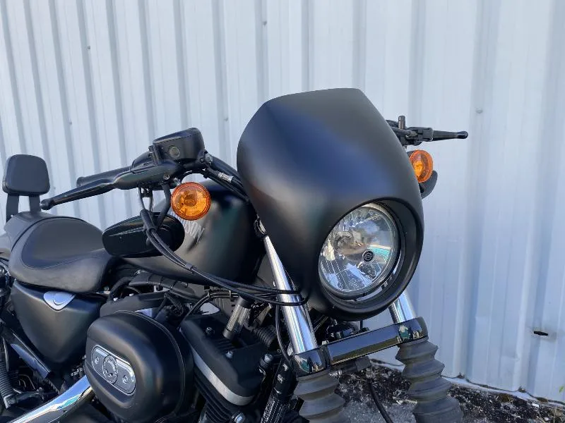 SPORTSTER IRON 883