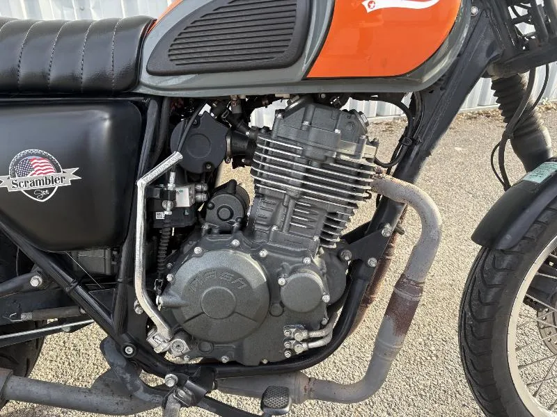 SCRAMBLER 400