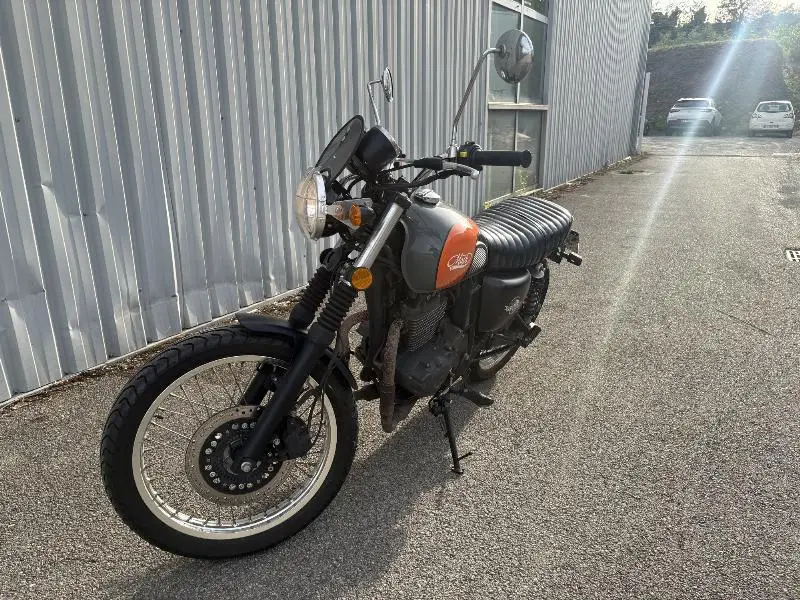SCRAMBLER 400