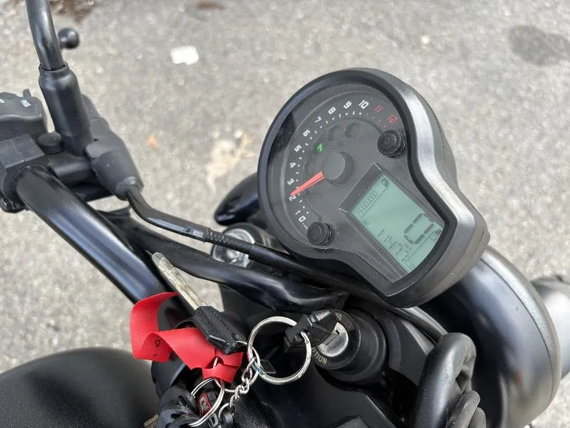 GV 125